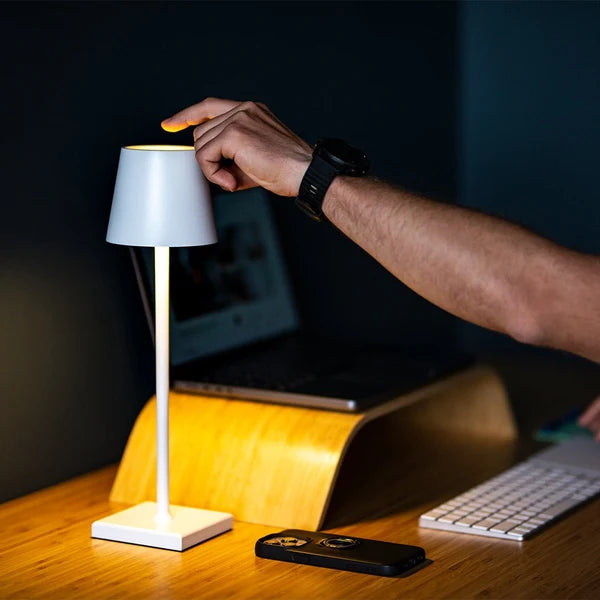 Luminária de mesa Portátil Florest™