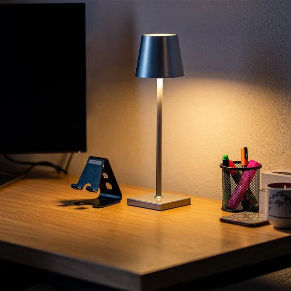 Luminária de mesa Portátil Florest™